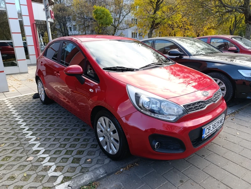 Kia Rio 1.4crdi, снимка 3 - Автомобили и джипове - 48176221