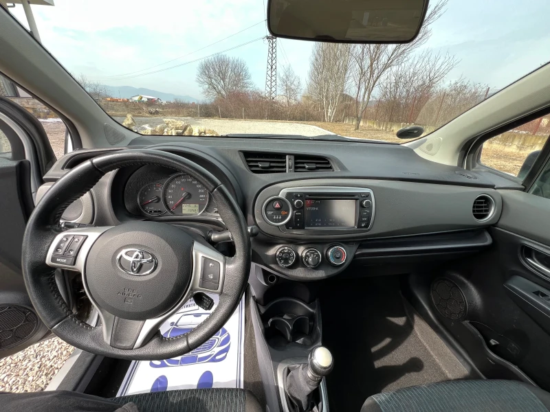 Toyota Yaris 1.4 D-4D, снимка 10 - Автомобили и джипове - 49535180