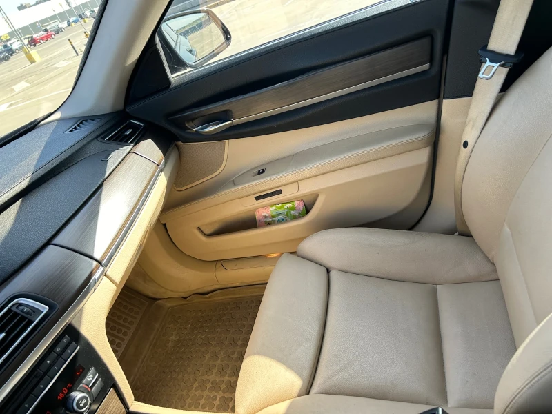 BMW 730 Гаранция 20 000 км на двигател и скоростна кутия , снимка 14 - Автомобили и джипове - 51048338
