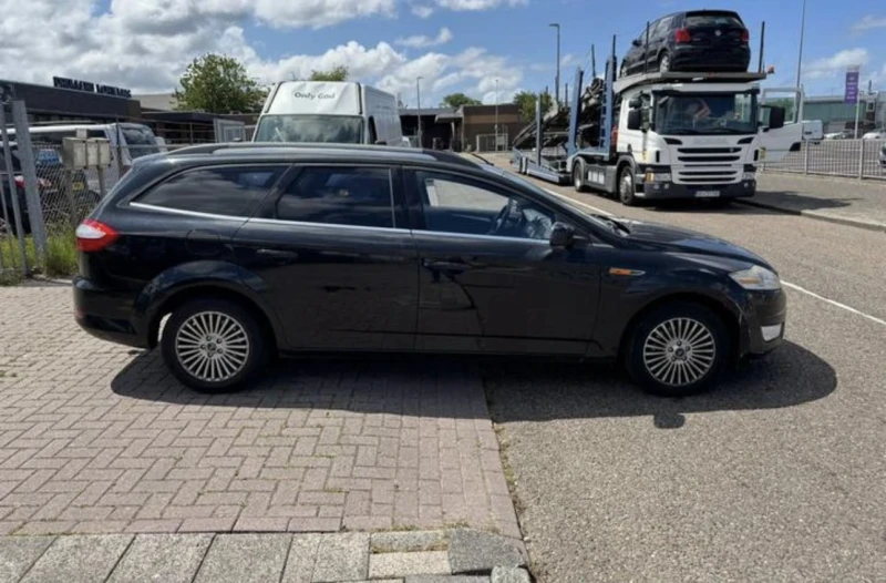 Ford Mondeo 2.0 бензин, снимка 5 - Автомобили и джипове - 52590266