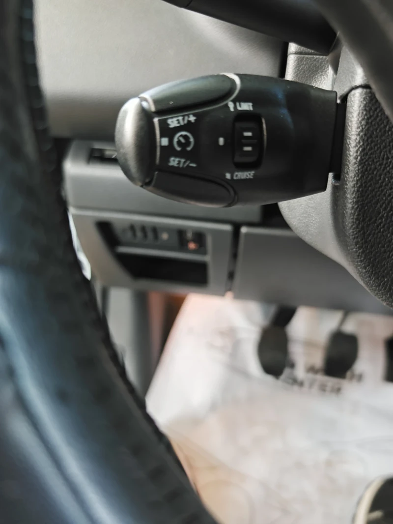 Peugeot 3008 1.6 , бензин , PANORAMA  New Accsess , снимка 6 - Автомобили и джипове - 52650122