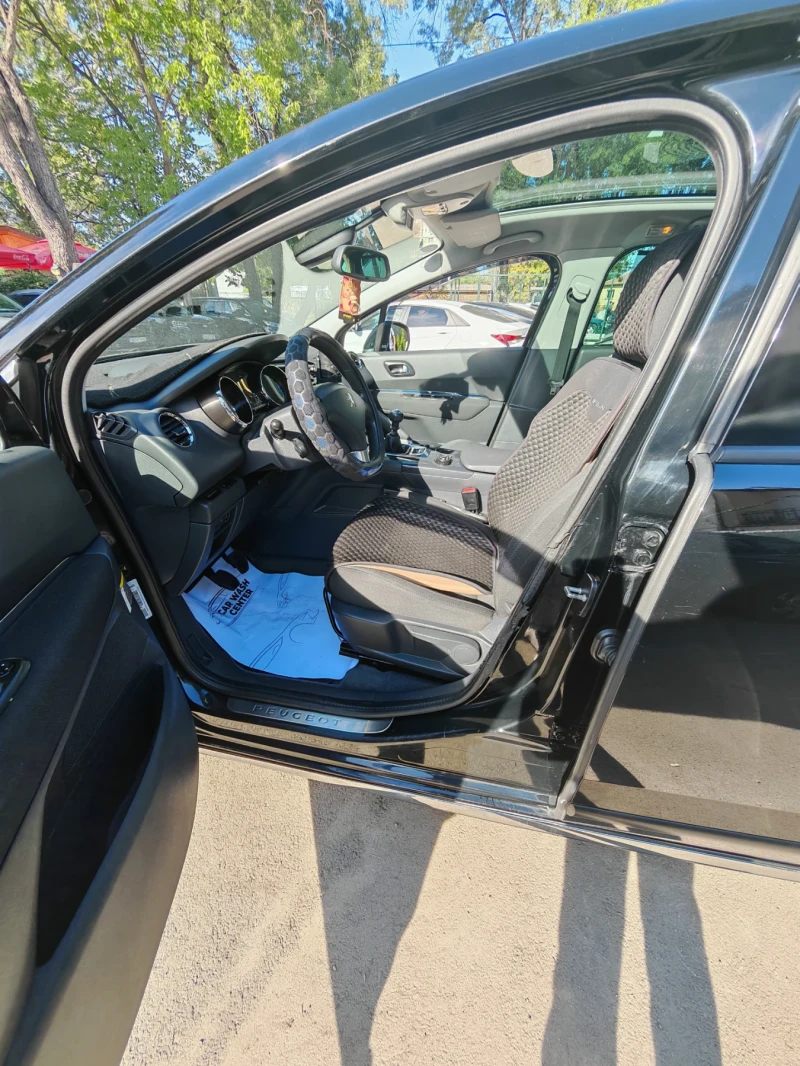 Peugeot 3008 1.6 , бензин , PANORAMA  New Accsess , снимка 8 - Автомобили и джипове - 52650122