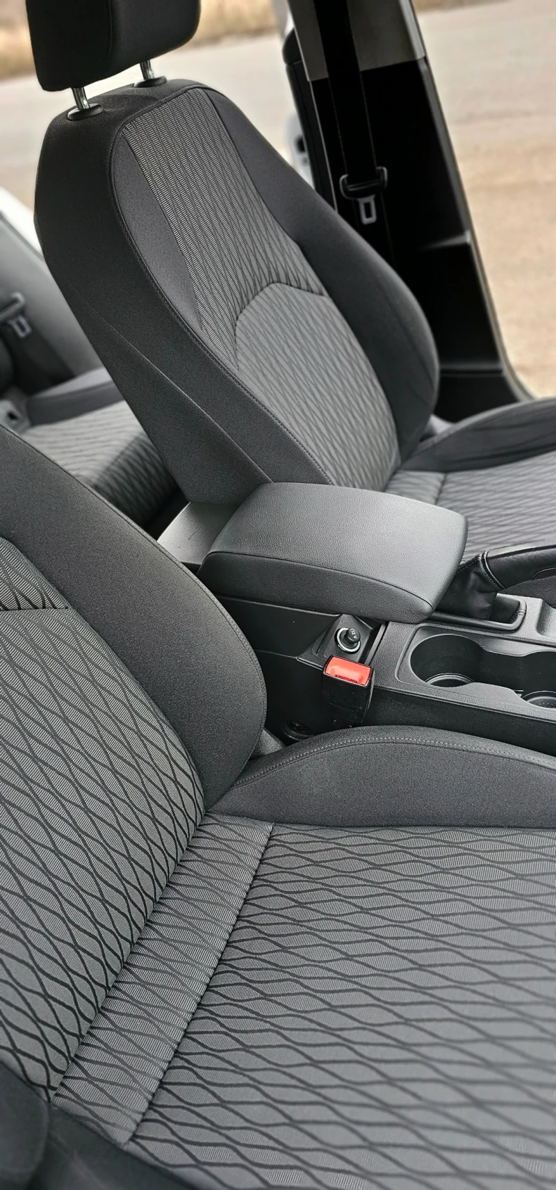 Seat Leon, снимка 8 - Автомобили и джипове - 53215973