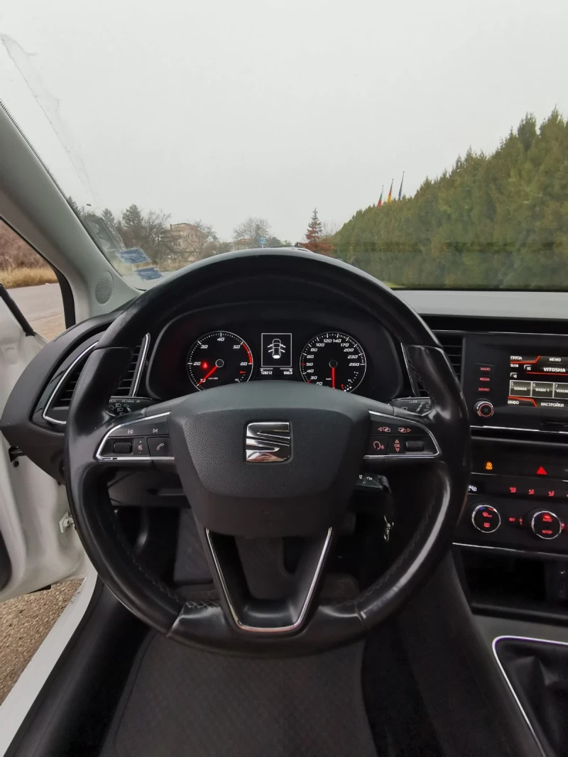 Seat Leon, снимка 12 - Автомобили и джипове - 53215973