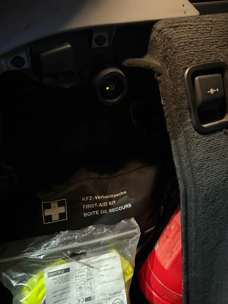 BMW 335, снимка 12 - Автомобили и джипове - 53406793