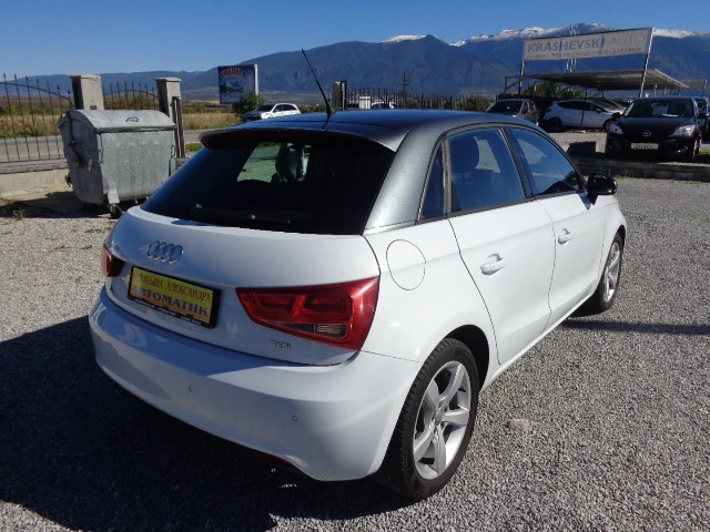 Audi A1 1.6 TDI SPORTBACK, снимка 5 - Автомобили и джипове - 47482559