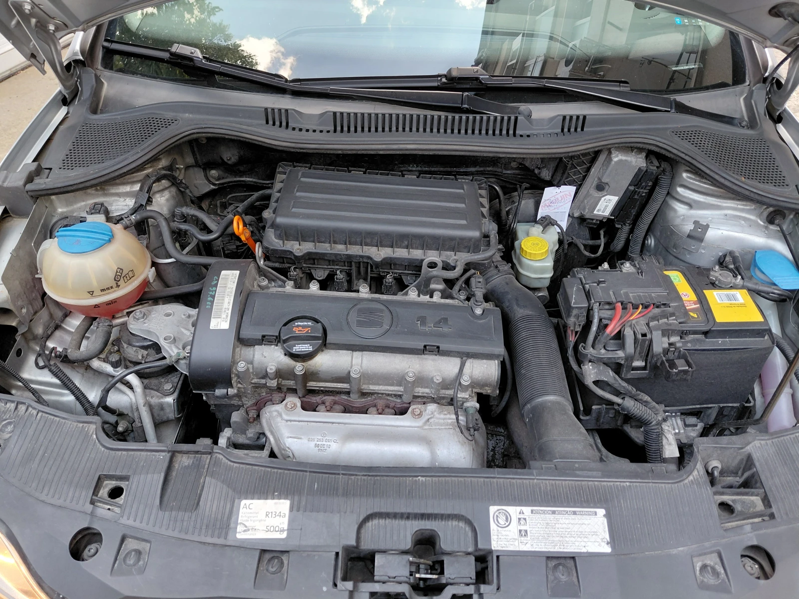 Seat Ibiza 1.4i 87kc. - изображение 8