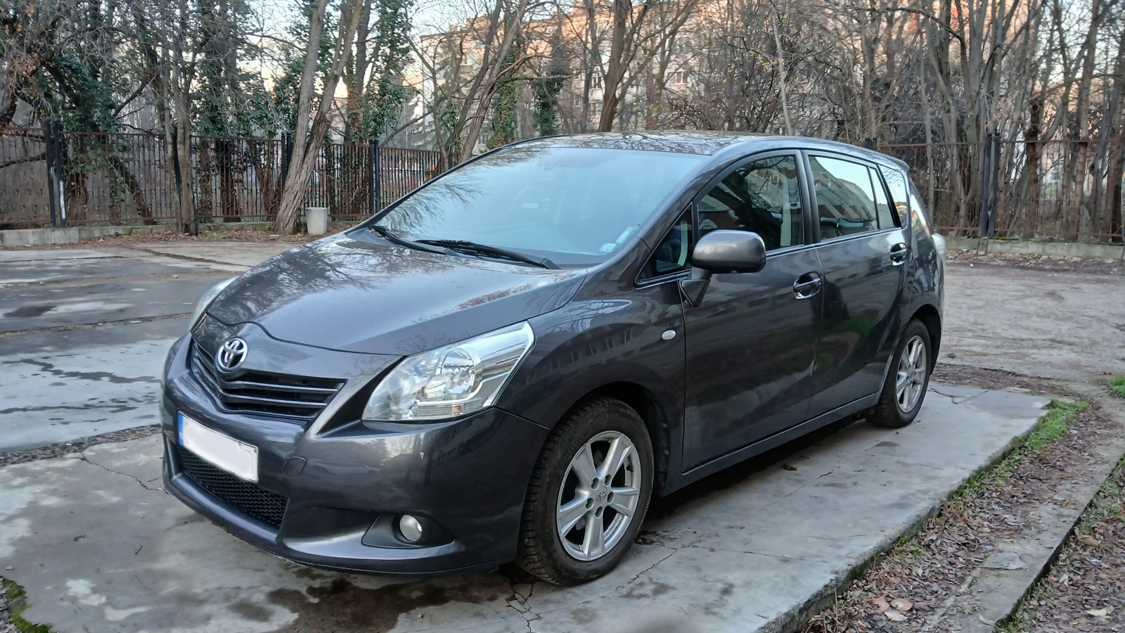 Toyota Verso | Mobile.bg � ����������� 2