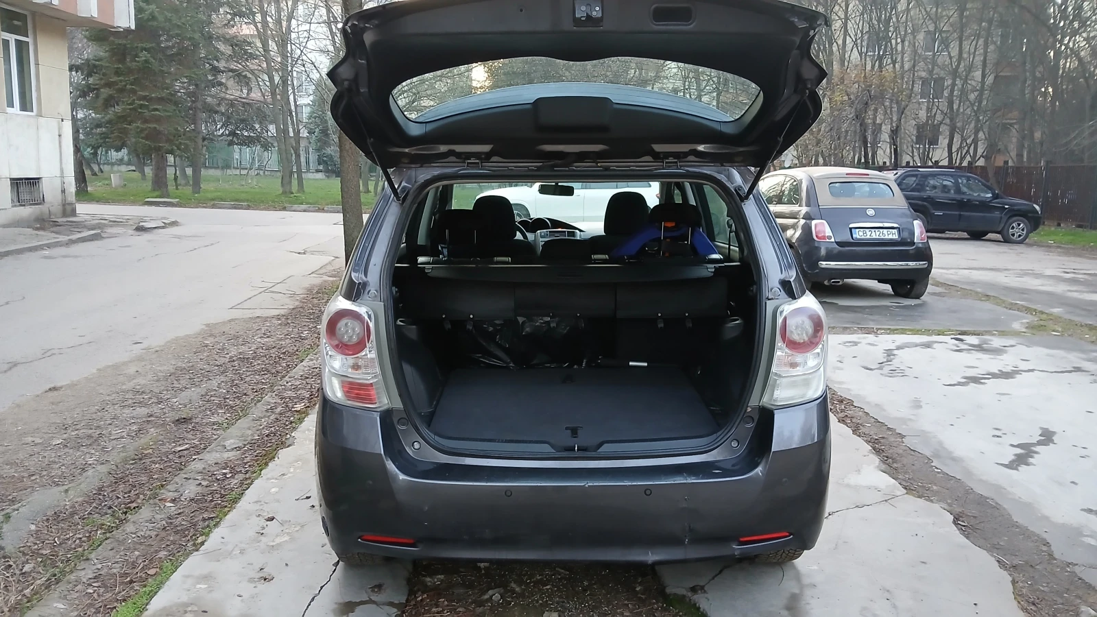 Toyota Verso | Mobile.bg � ����������� 9