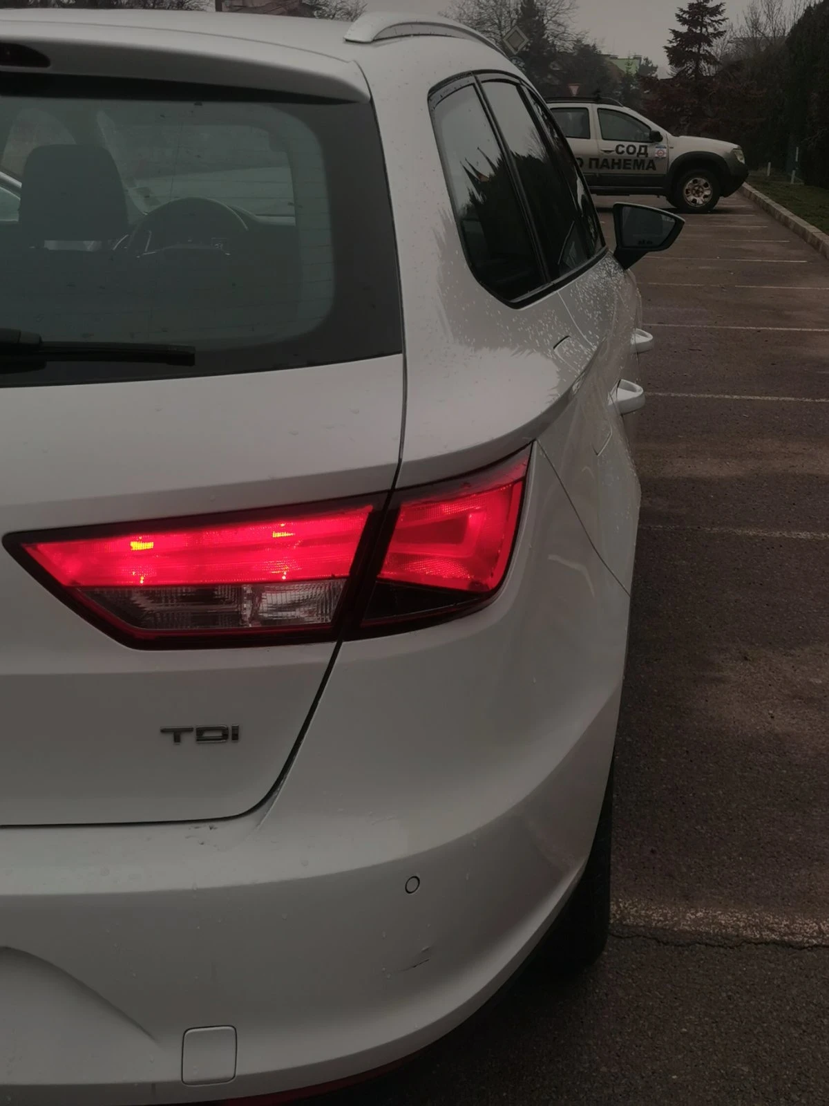 Seat Leon SEAT Leon ST 1. 6 TDI | Mobile.bg � ����������� 11