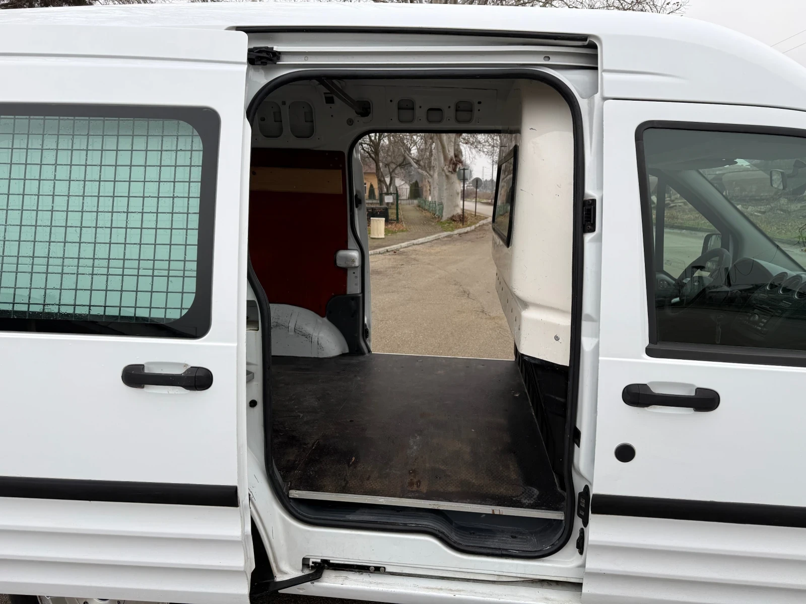 Ford Connect 1.8TDCI | Mobile.bg � ����������� 10