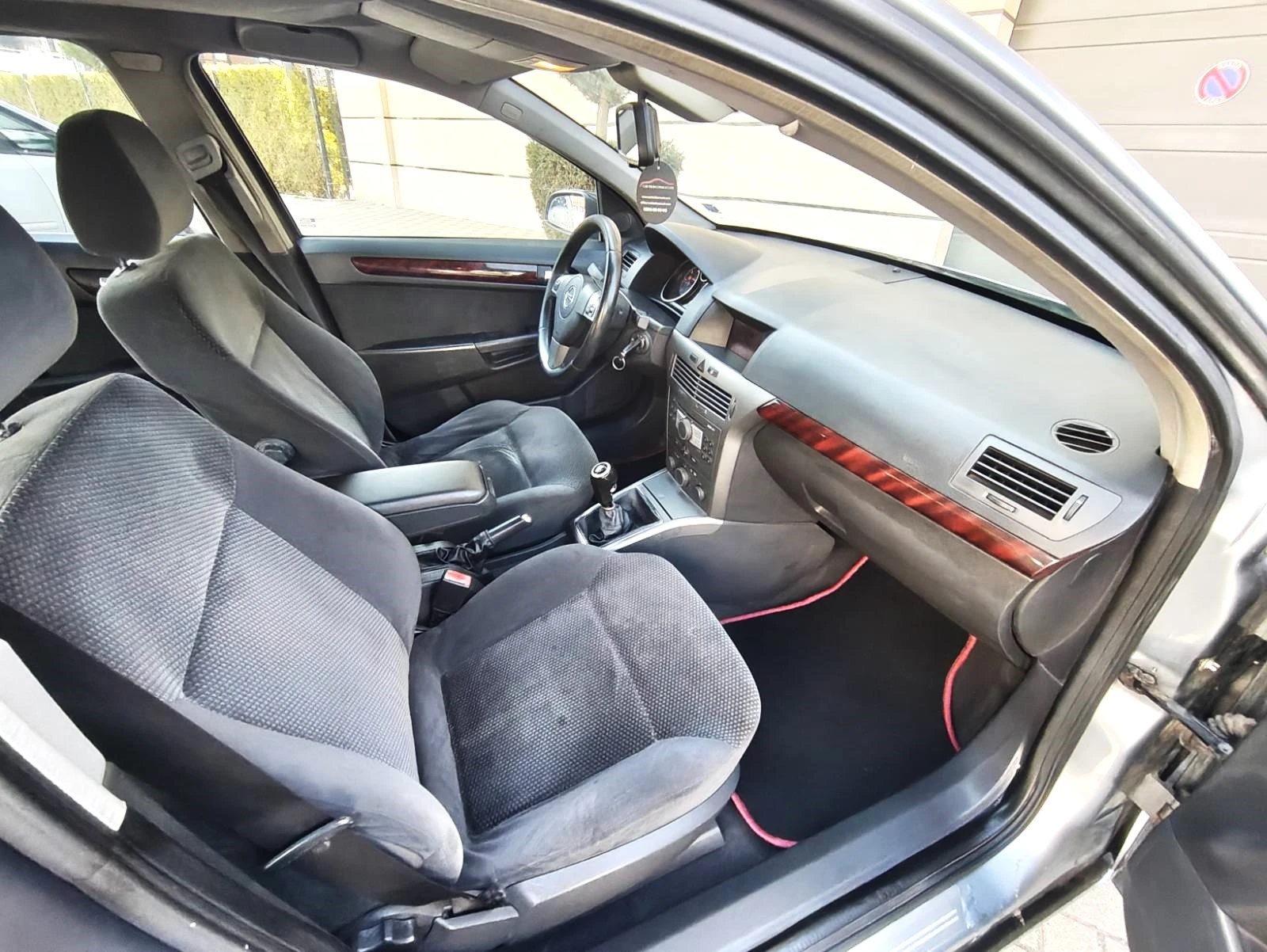 Opel Astra 1.7 CDTI (100hp) | Малък данък | ИКОНОМИЧНА, снимка 10 - Автомобили и джипове - 53670277