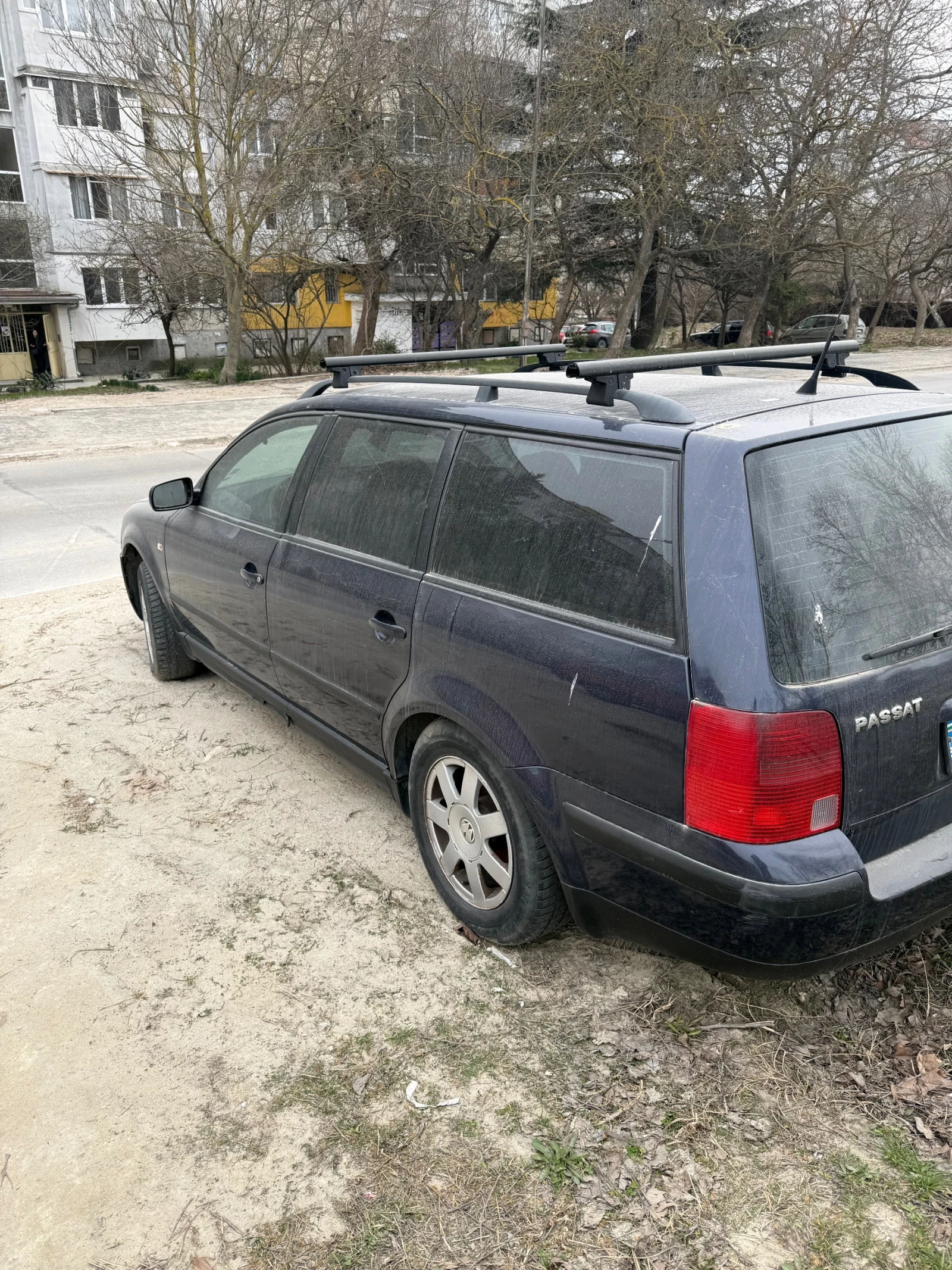 VW Passat, снимка 3 - Автомобили и джипове - 53915916