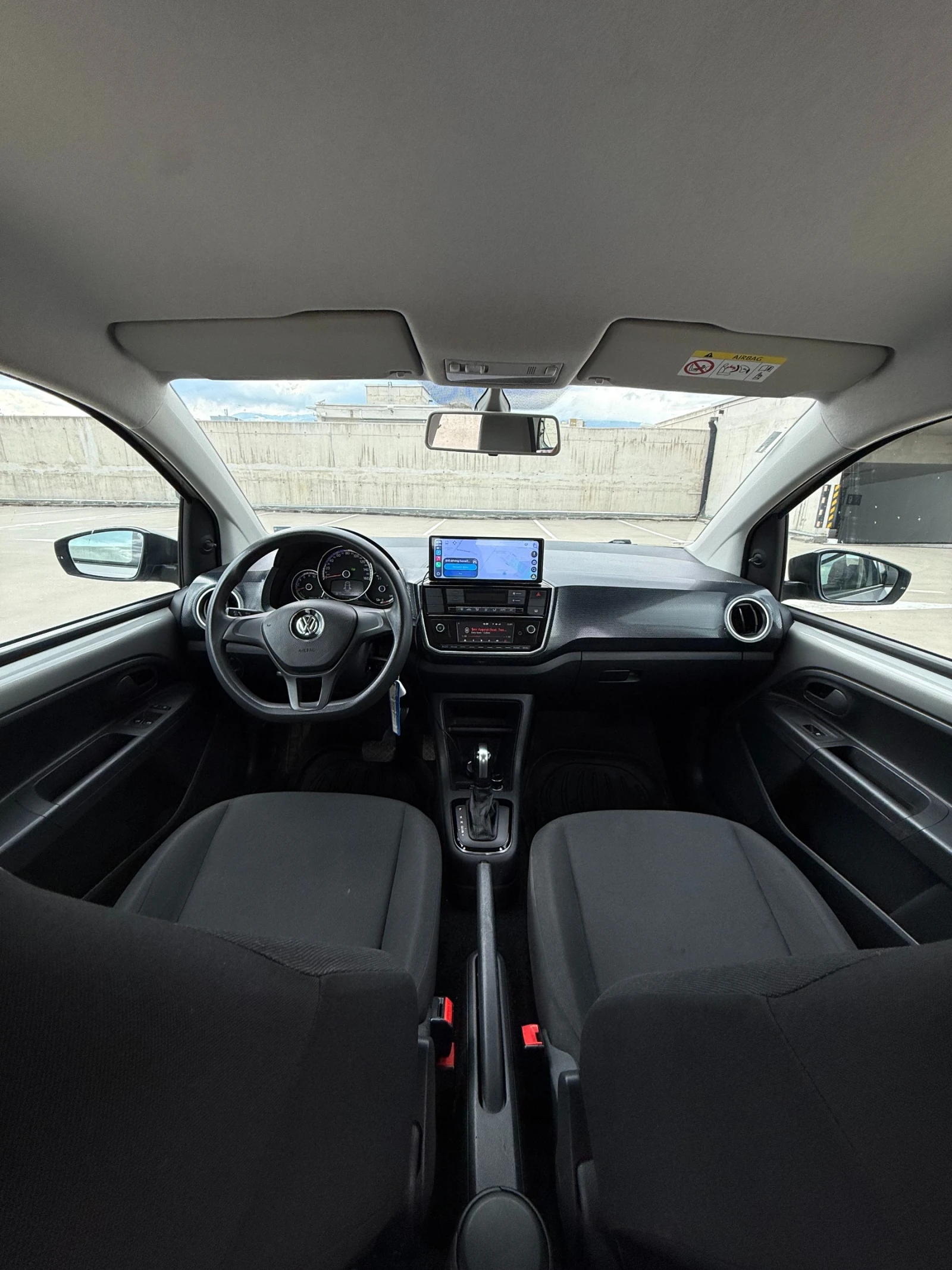 VW Up, снимка 5 - Автомобили и джипове - 54244658