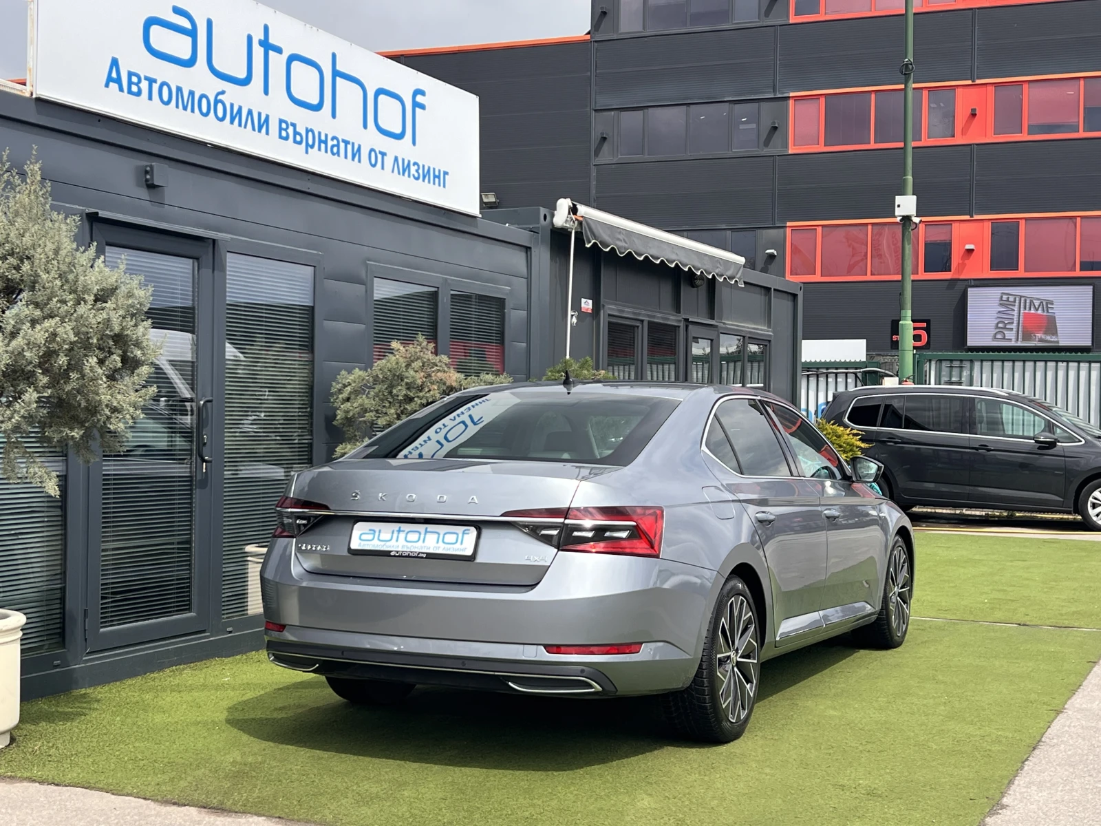 Skoda Superb L&K/2.0TDI/190k.c./7AT/4x4, снимка 4 - Автомобили и джипове - 54284893