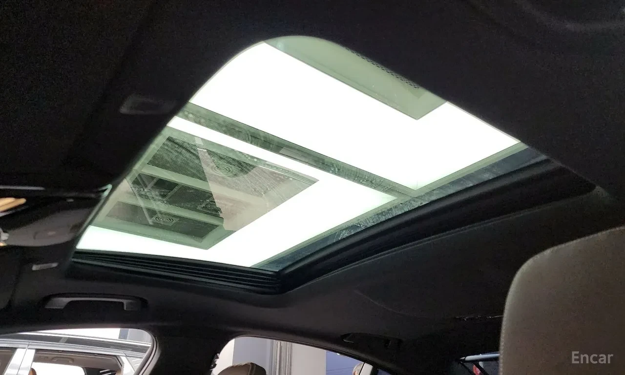 BMW 550 M/xDRIVE/FULL/NAVI/LED/CAM360/HEAD-UP/PANO/КОРЕЯ, снимка 17 - Автомобили и джипове - 54941981