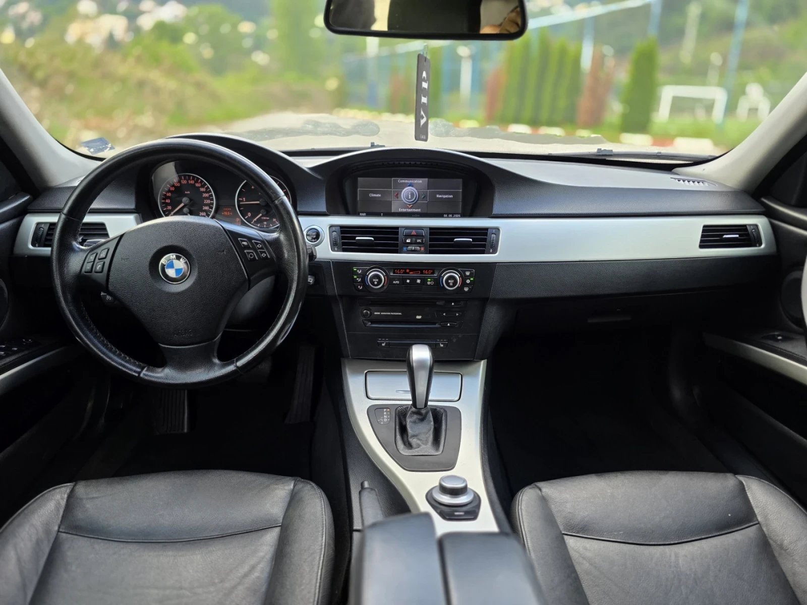 BMW 320 BMW 320D 163 K.C. Регистрирано/Обслужено , снимка 13 - Автомобили и джипове - 55056243