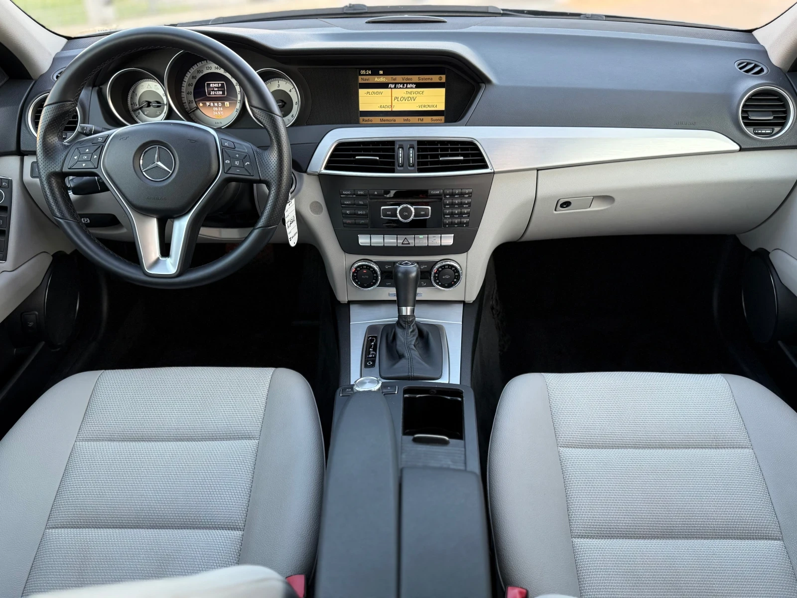 Mercedes-Benz C 220 170КС* AMG-PACKET* KOJA* NAVI* TOP, снимка 9 - Автомобили и джипове - 55095661
