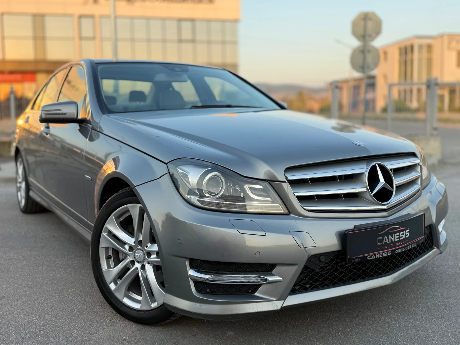 Mercedes-Benz C 220 170КС* AMG-PACKET* KOJA* NAVI* TOP, снимка 3 - Автомобили и джипове - 55095661