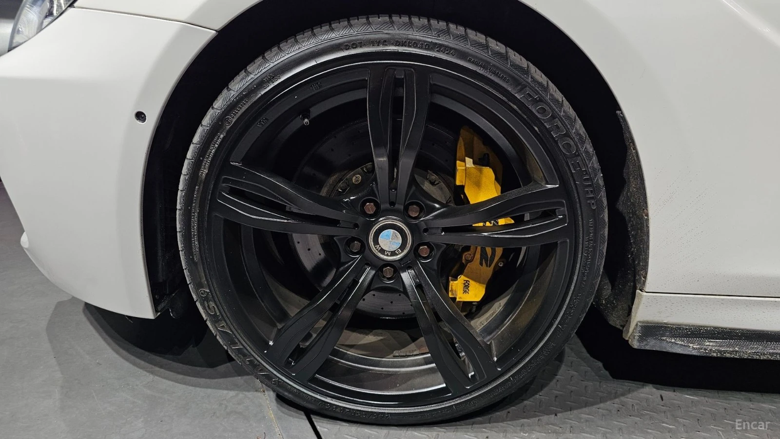 BMW 640 * MAX* M PACK* 360* Ambient Light* Head-up* ПАНО* , снимка 5 - Автомобили и джипове - 55656115