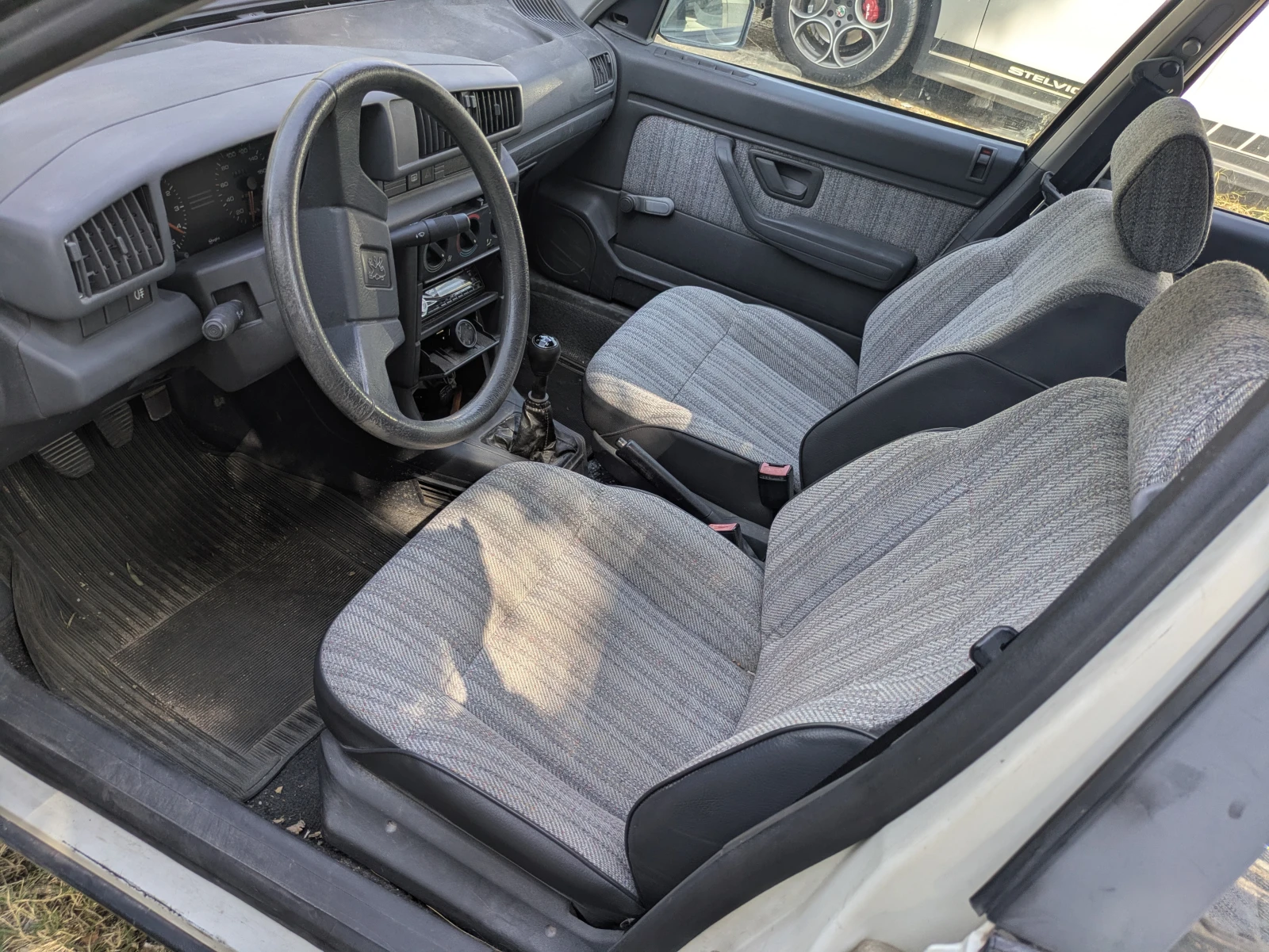 Peugeot 405 GLD, снимка 5 - Автомобили и джипове - 55719584