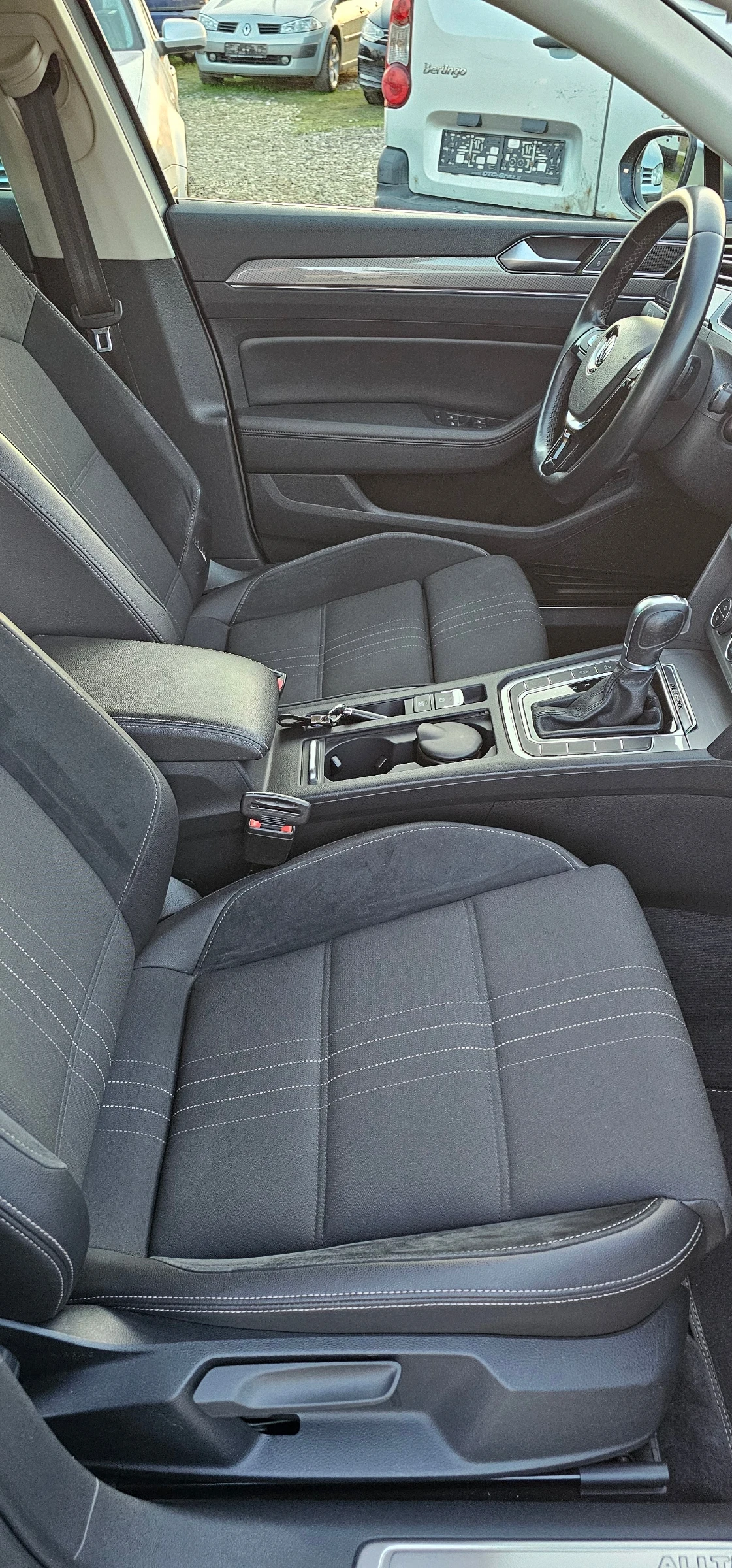 VW Alltrack 2.0TDI/190k/DIGITAL/LED, снимка 9 - Автомобили и джипове - 56149039