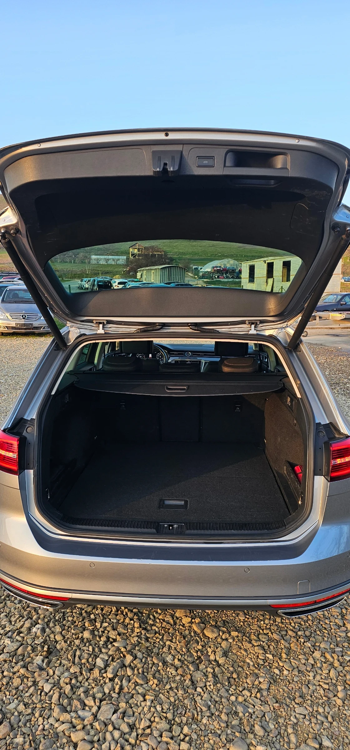 VW Alltrack 2.0TDI/190k/DIGITAL/LED, снимка 16 - Автомобили и джипове - 56149039