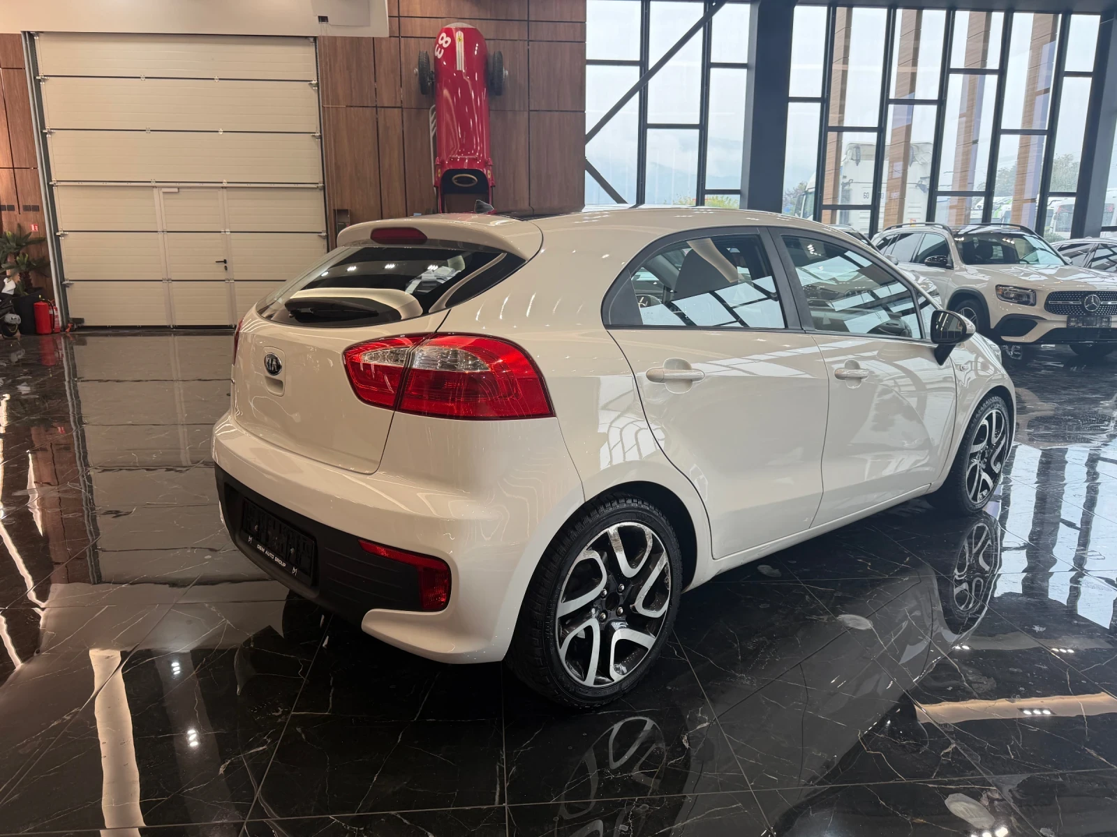 Kia Rio, снимка 4 - Автомобили и джипове - 56477795