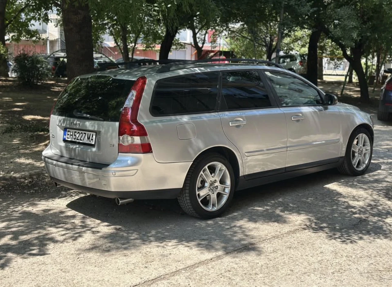 Volvo V50 2.4 D5 Автомат , снимка 3 - Автомобили и джипове - 56477959
