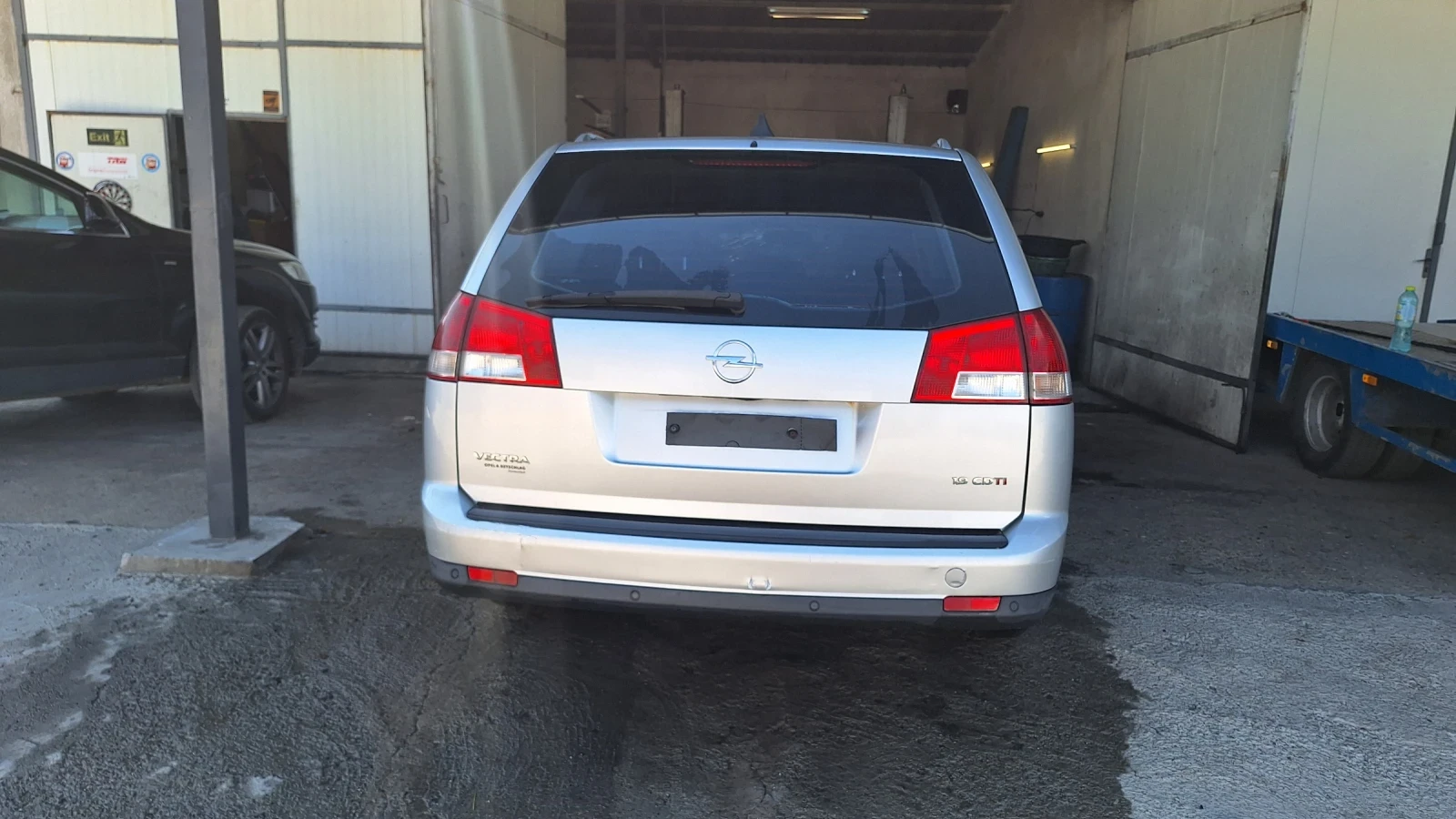 Opel Vectra Комби, снимка 4 - Автомобили и джипове - 56589524