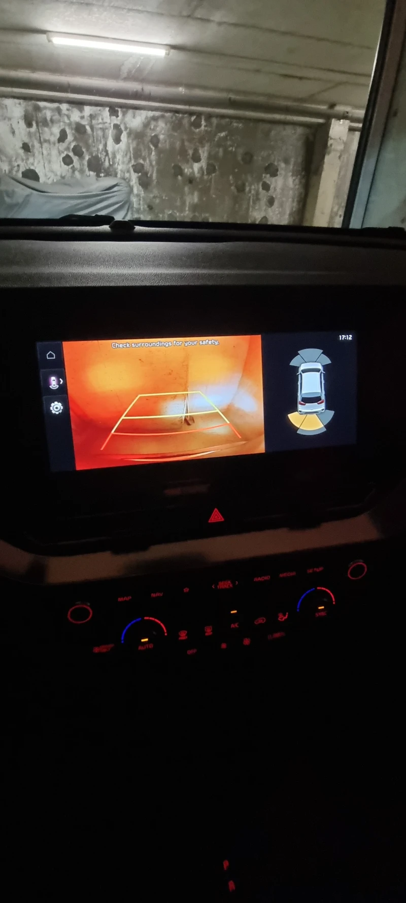 Kia Niro Гарнция до 2027, снимка 7 - Автомобили и джипове - 52646636