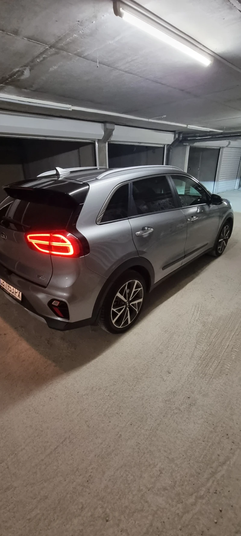 Kia Niro Гарнция до 2027, снимка 2 - Автомобили и джипове - 52646636