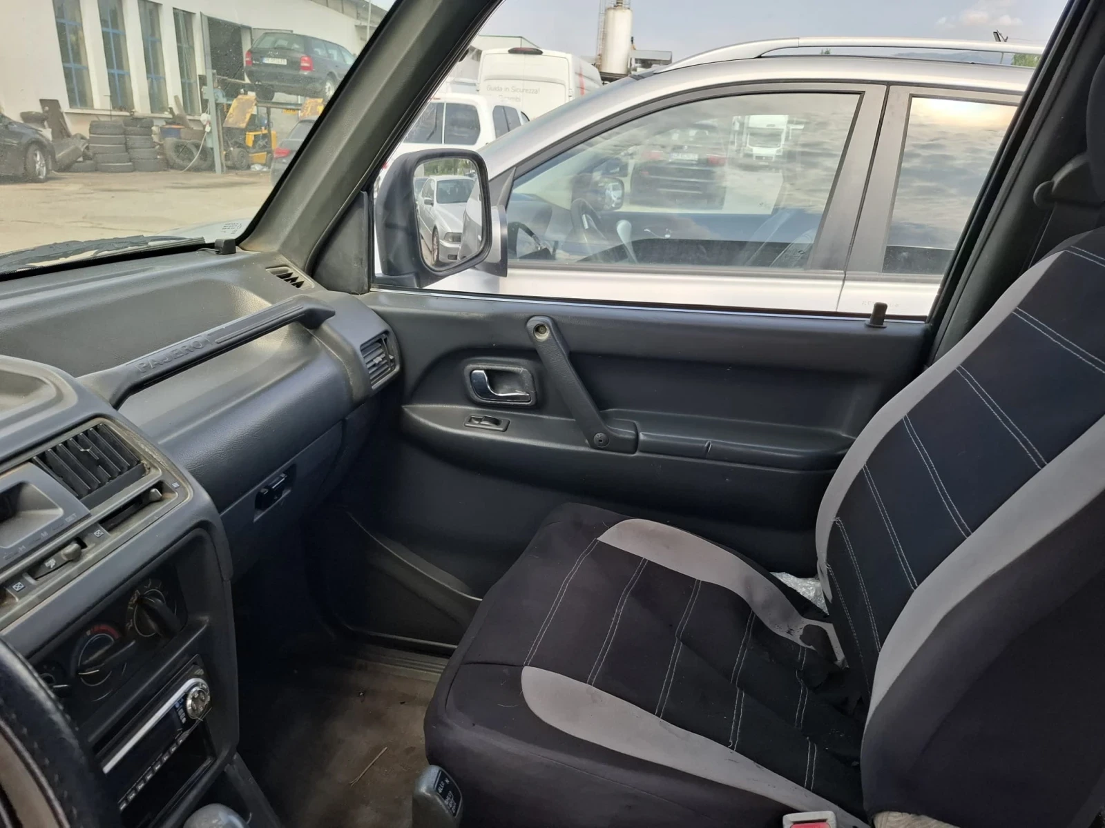 Mitsubishi Pajero  - изображение 7