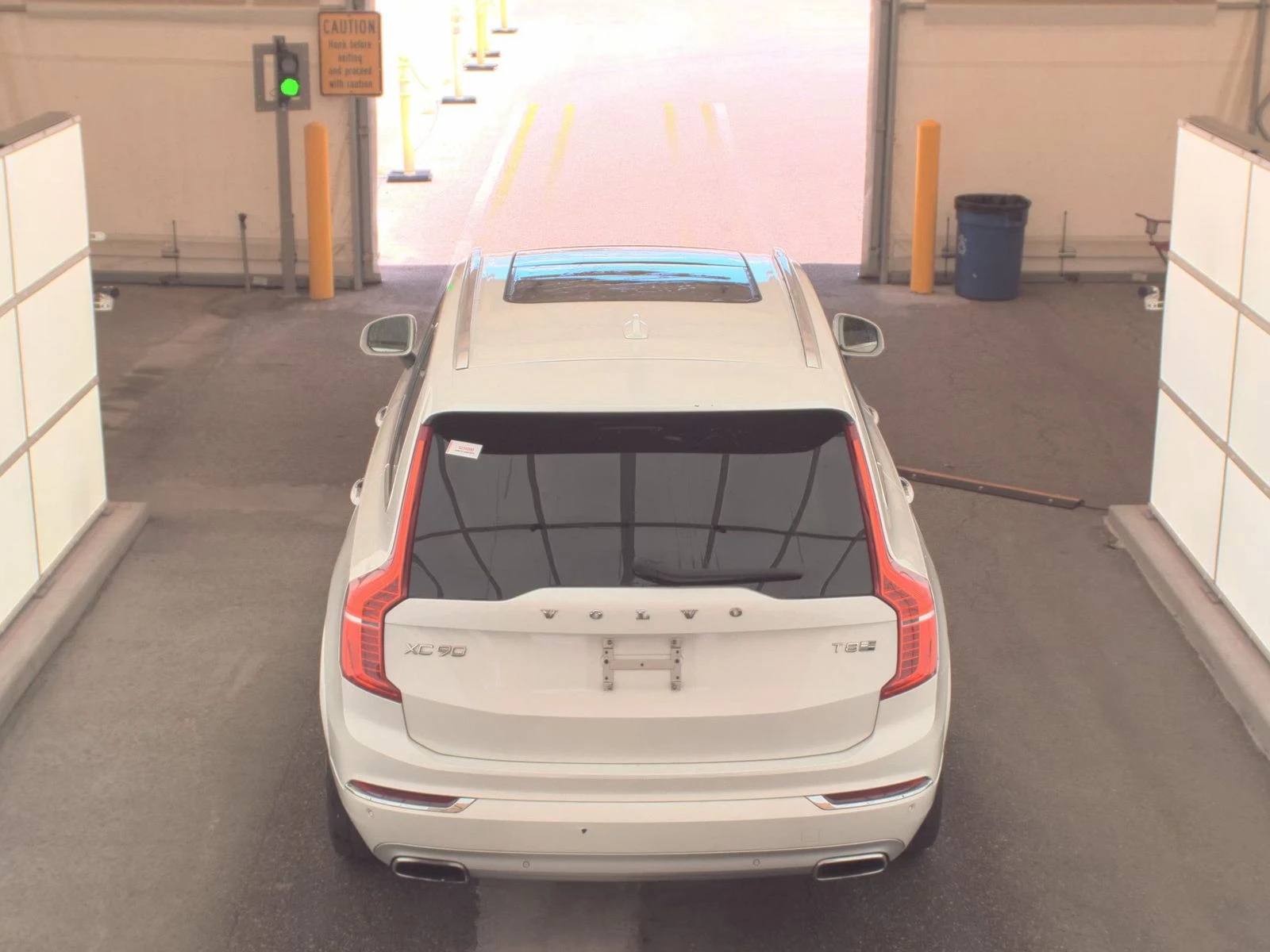 Volvo Xc90 T8* Inscription* Масаж* Bowers&Wilkins* Въздух*  - изображение 5