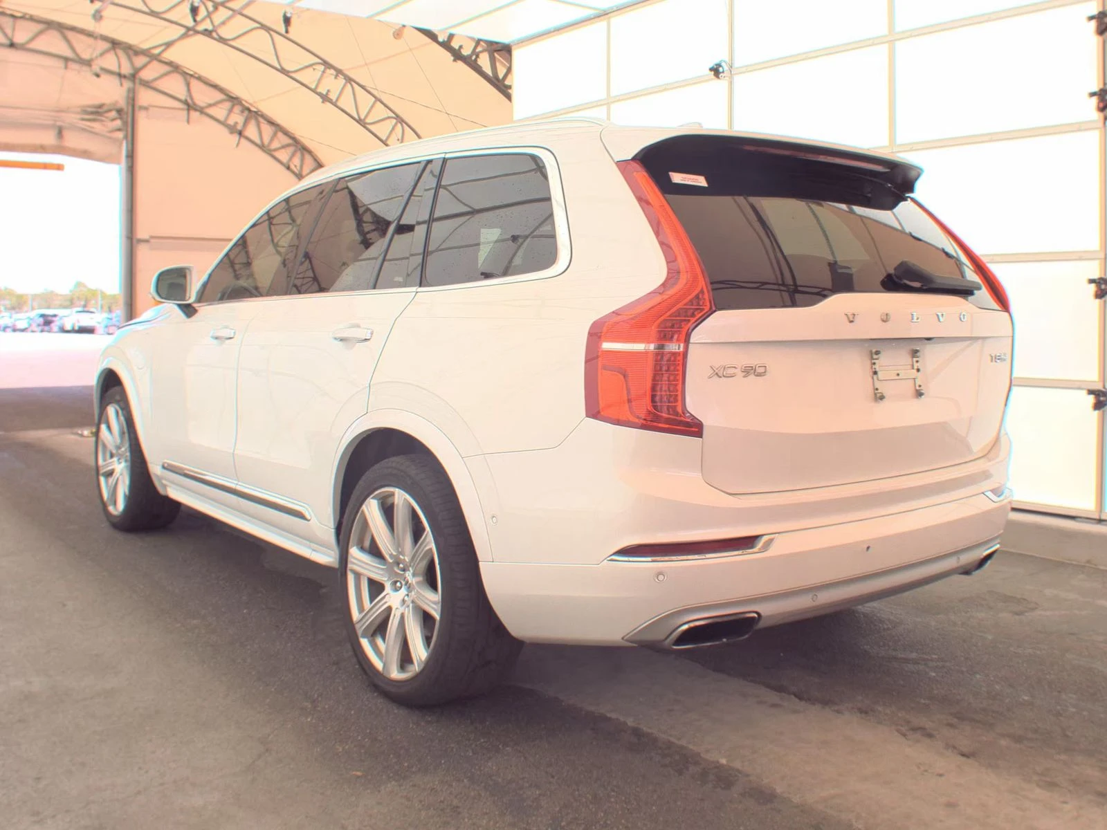 Volvo Xc90 T8* Inscription* Масаж* Bowers&Wilkins* Въздух*  - изображение 6