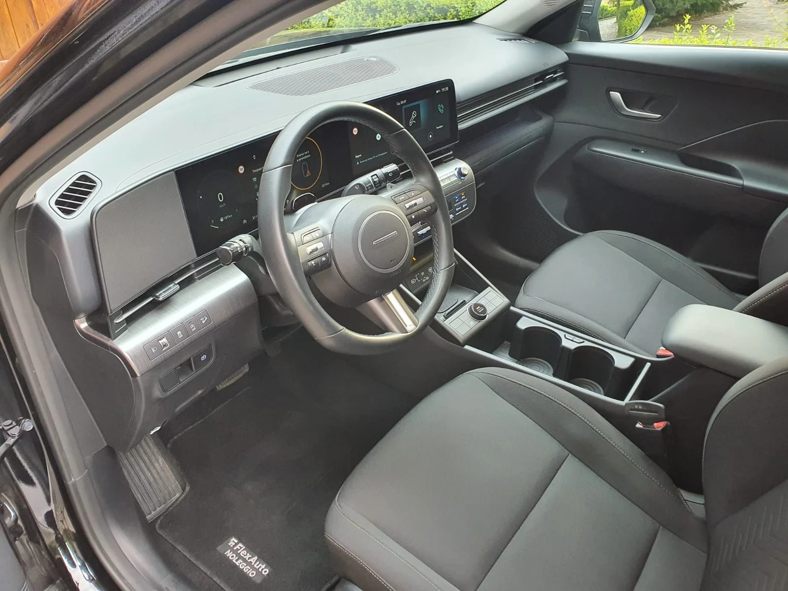 Hyundai Kona | Mobile.bg   7