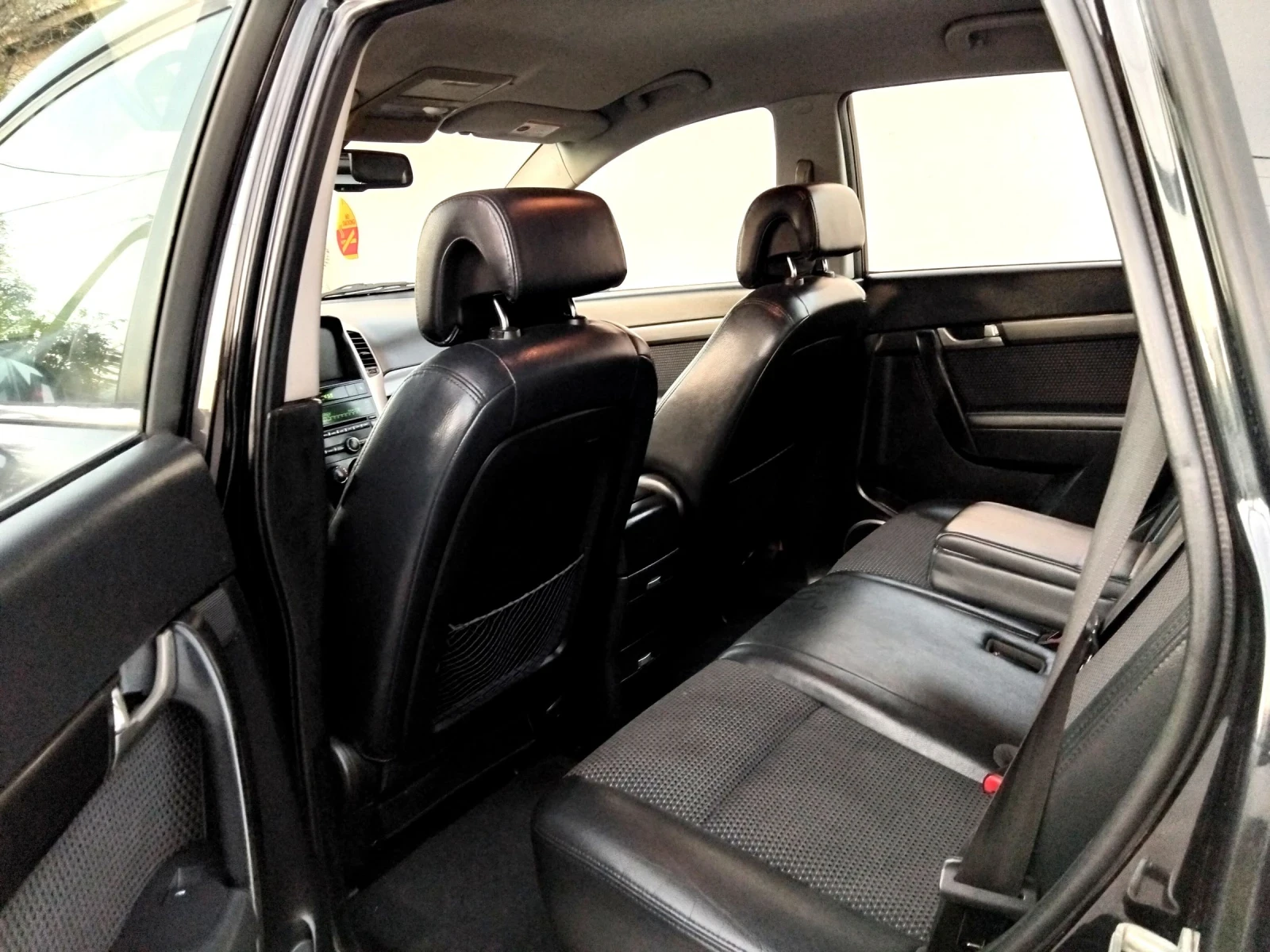 Chevrolet Captiva 2.4i+ КЛИМА. ГАЗОВ ИНЖЕКЦИОН. 2010Г. - изображение 10