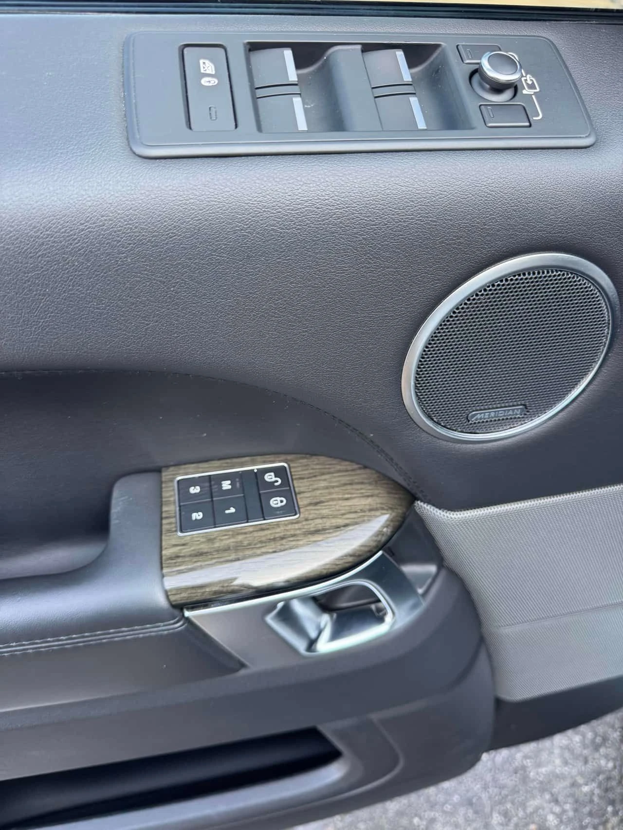 Land Rover Range Rover Sport * ���� ������* ���� �� �� * �������� ������� *  | Mobile.bg � ����������� 15