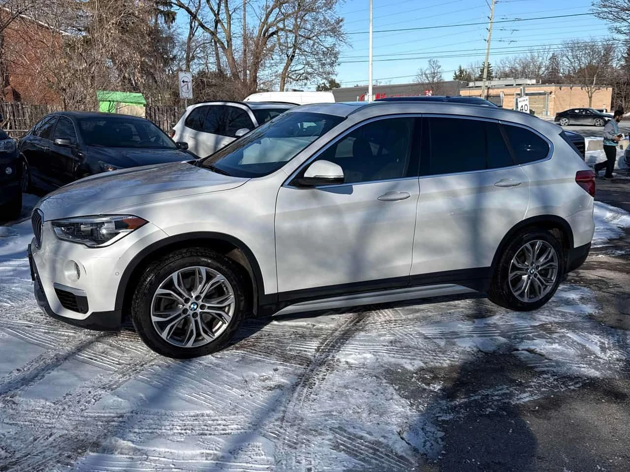 BMW X1  xDrive28i /CAMERA/ ПОДГРЕВИ , снимка 17 - Автомобили и джипове - 53854335