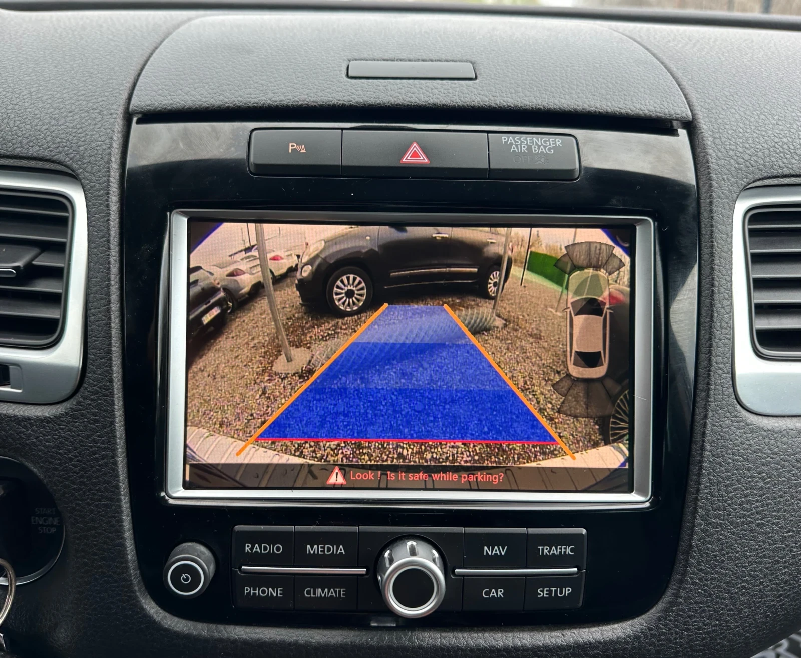 VW Touareg 3.0 TDI  245ks AUTOMATIC , снимка 17 - Автомобили и джипове - 53912868