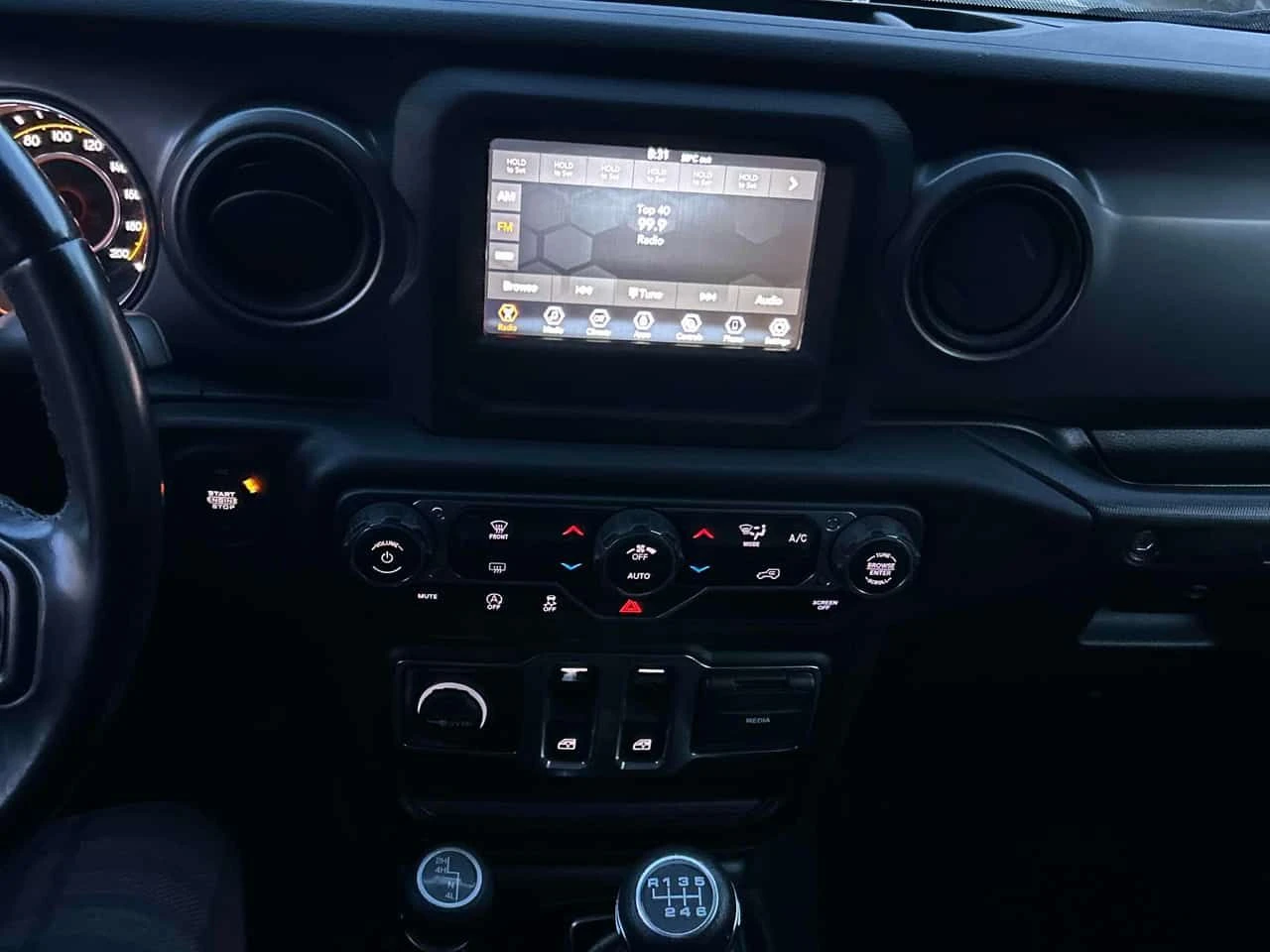 Jeep Wrangler * Willys * АВТОКРЕДИТ БЕЗ ПЪРВОНАЧАЛНА ВНОСКА* , снимка 9 - Автомобили и джипове - 55569845