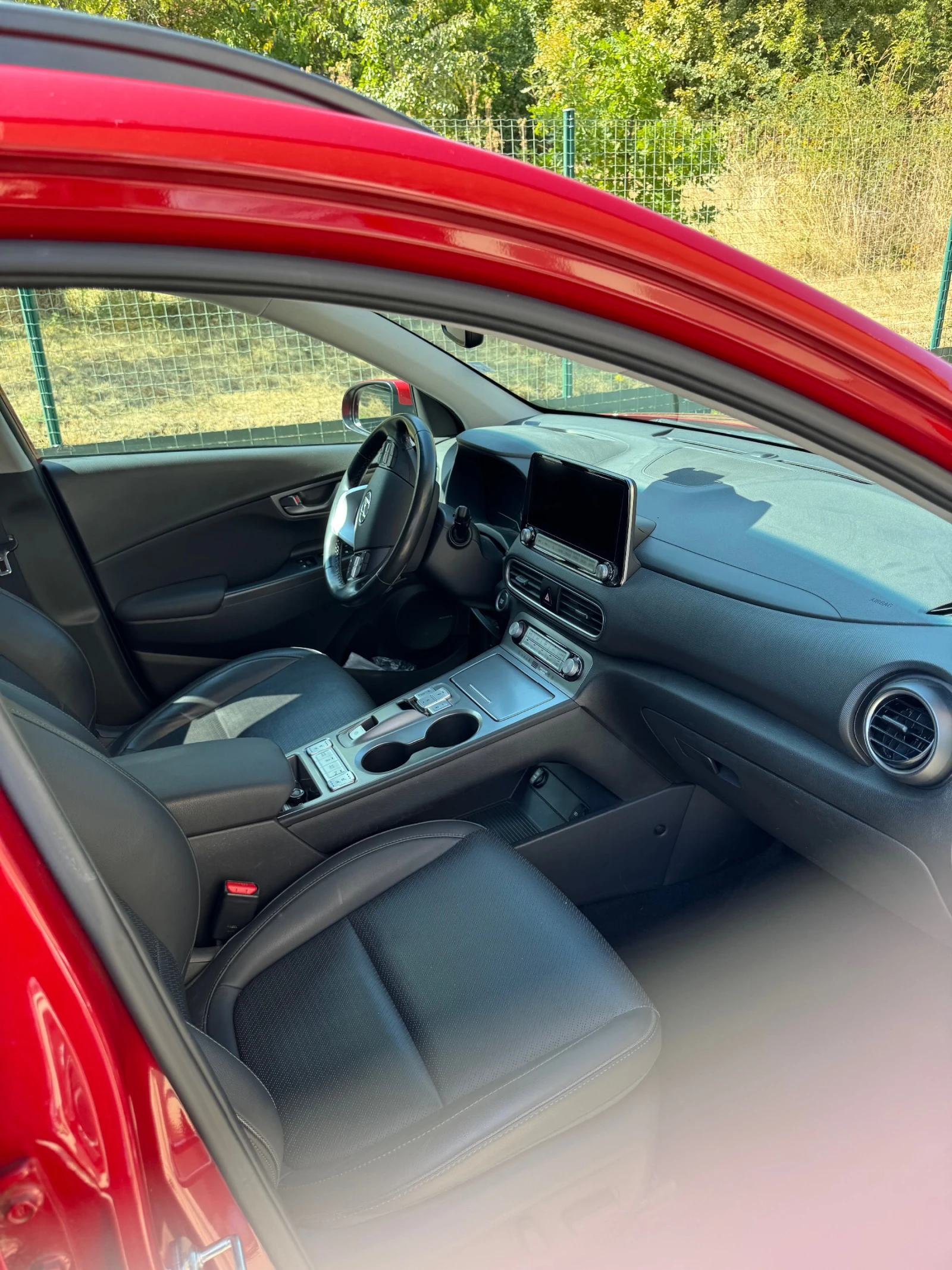 Hyundai Kona, снимка 6 - Автомобили и джипове - 56585003