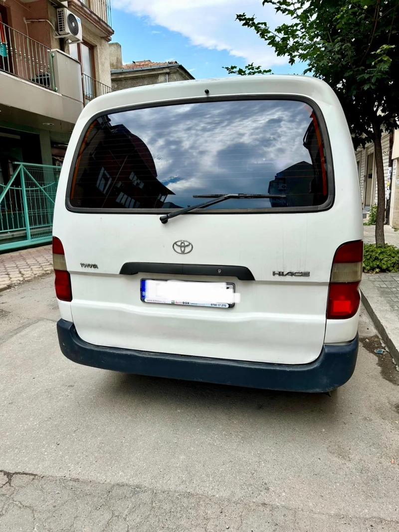 Toyota Hiace D4D, снимка 4 - Бусове и автобуси - 52531349