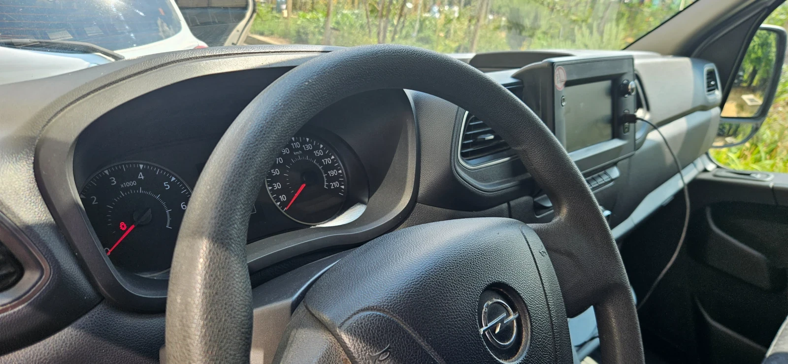 Opel Movano 2300 - изображение 8