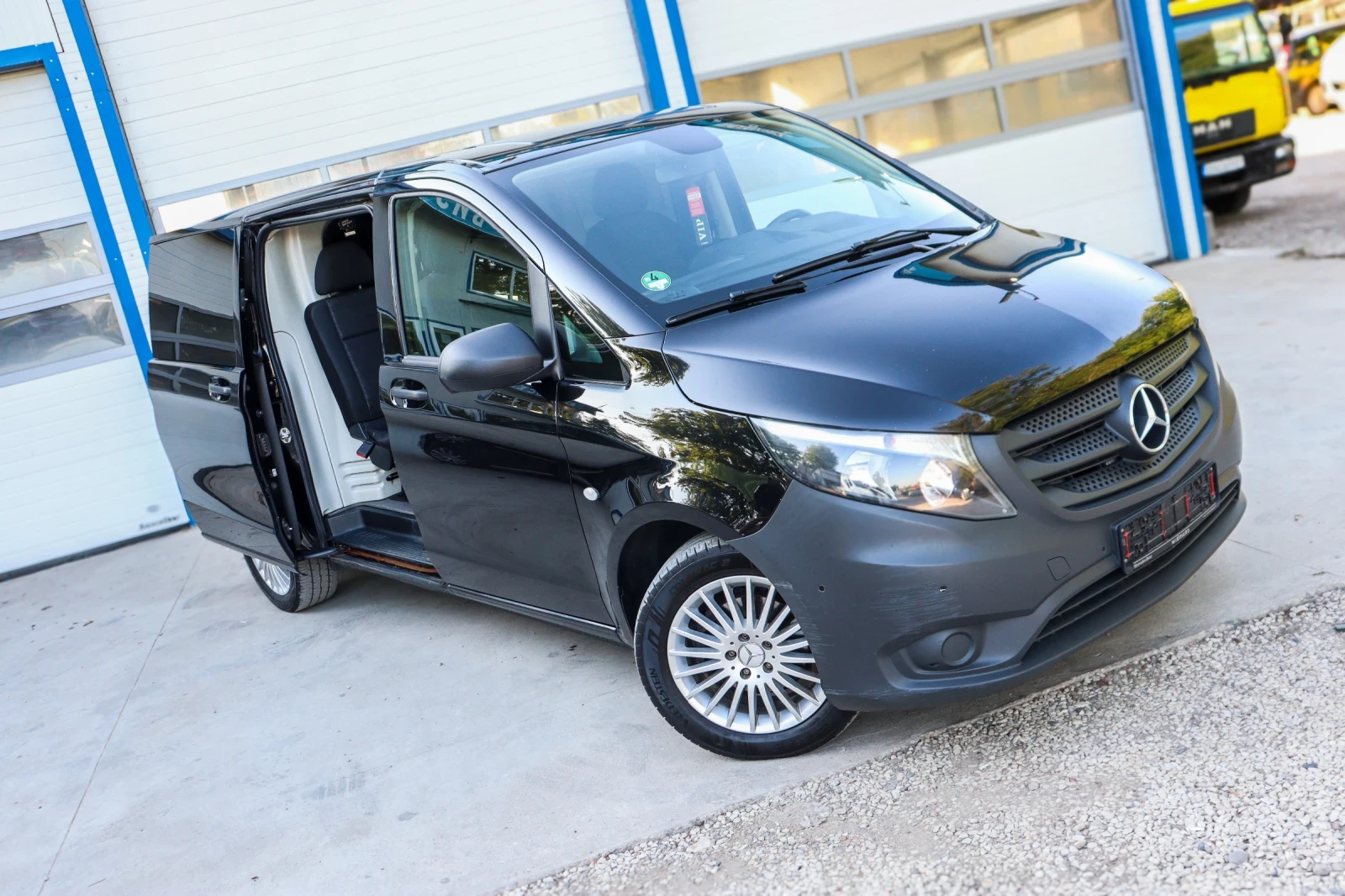 Mercedes-Benz Vito 2.2dAutomatPodgrev5m, снимка 10 - Бусове и автобуси - 55180481