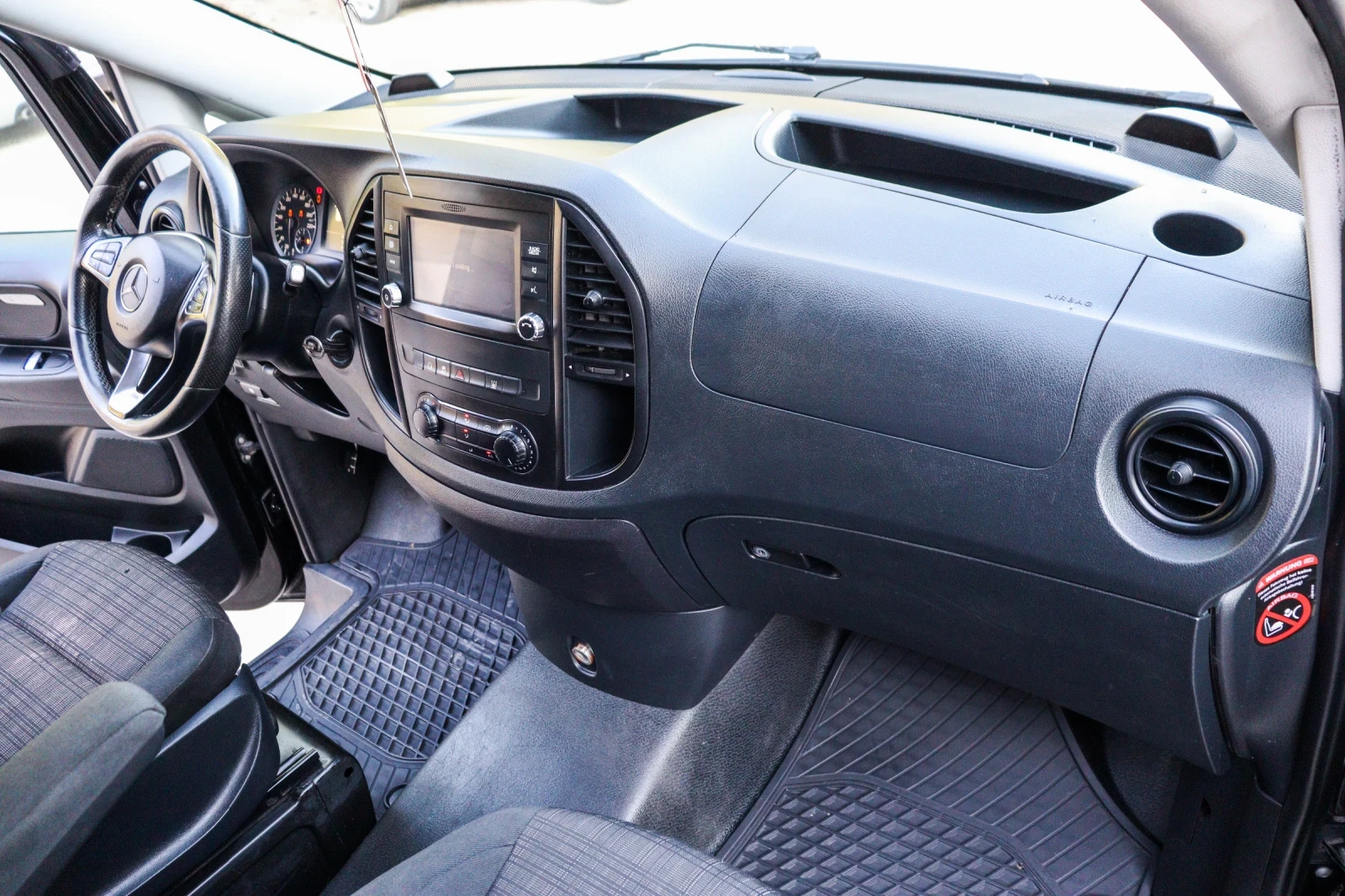 Mercedes-Benz Vito 2.2dAutomatPodgrev5m, снимка 14 - Бусове и автобуси - 55180481