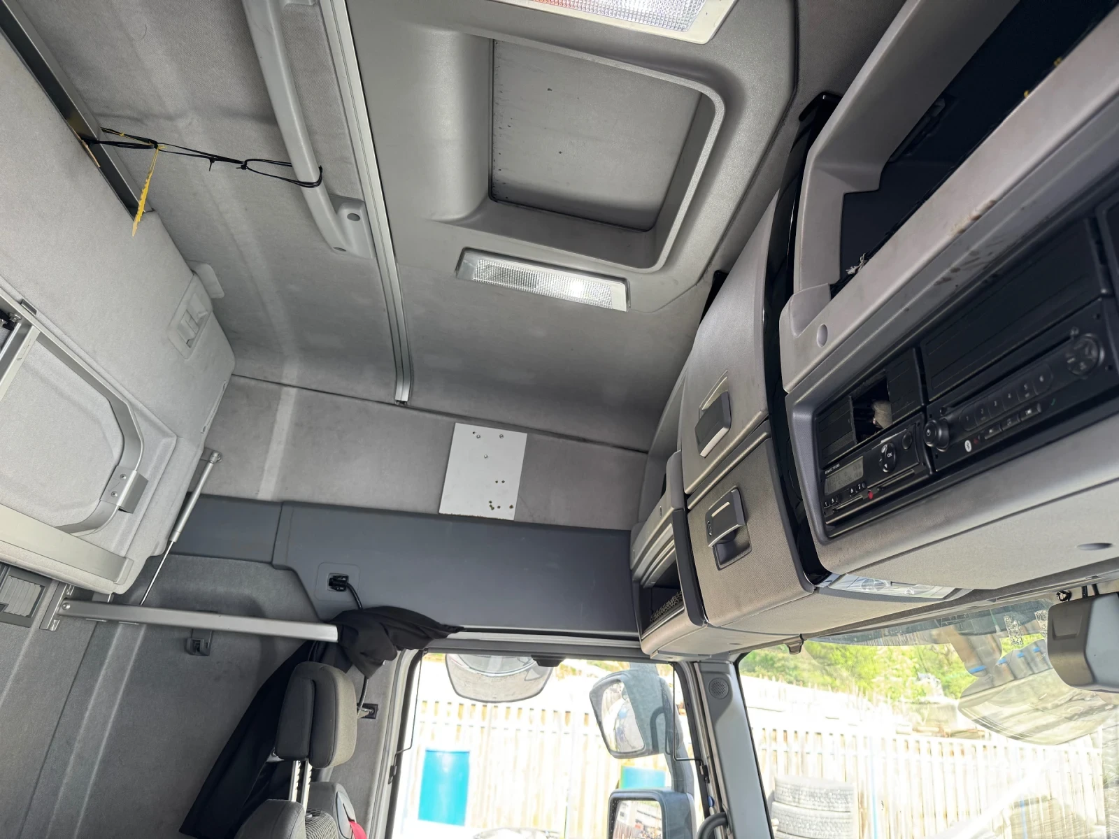 Renault T 430 Euro 6 - изображение 10