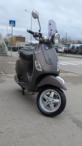 Vespa 50 LXV Serie Speciale 49cc 4t 06.2012, снимка 2