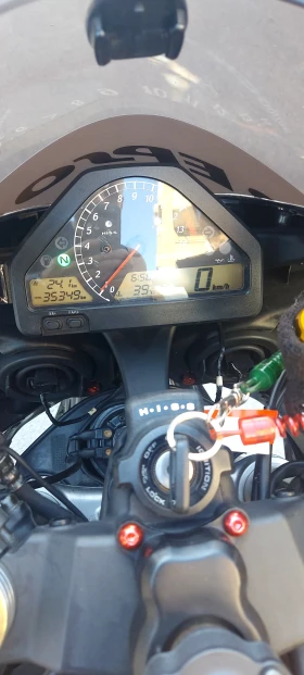 Honda Cbr | Mobile.bg    10
