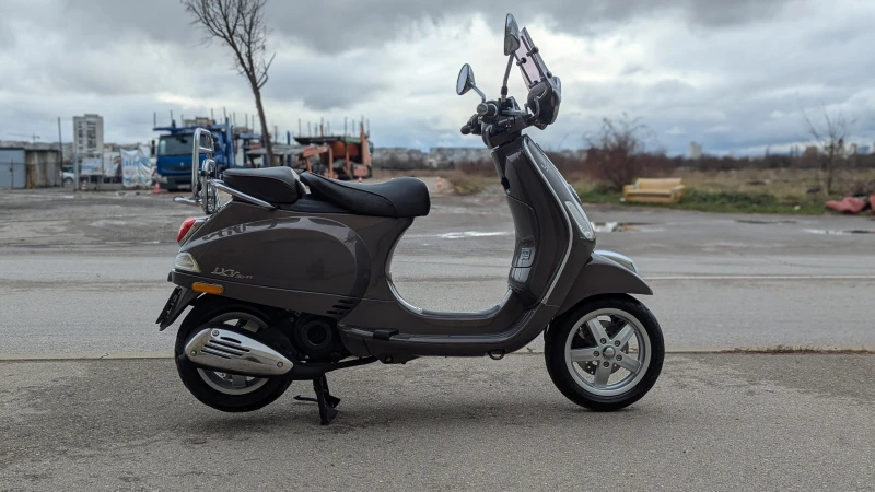 Vespa 50 LXV Serie Speciale 49cc 4t 06.2012, снимка 5 - Мотоциклети и мототехника - 48198805